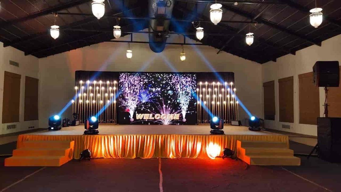 वाटरप्रूफ एसएमडी रेंटल एलईडी डिस्प्ले वॉल बहुउद्देश्य पूर्ण रंग